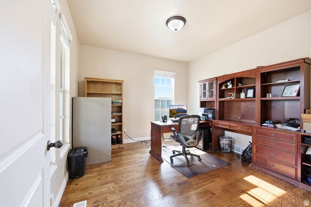 4516 W SEBAGO WAY, South Jordan, UT 84009