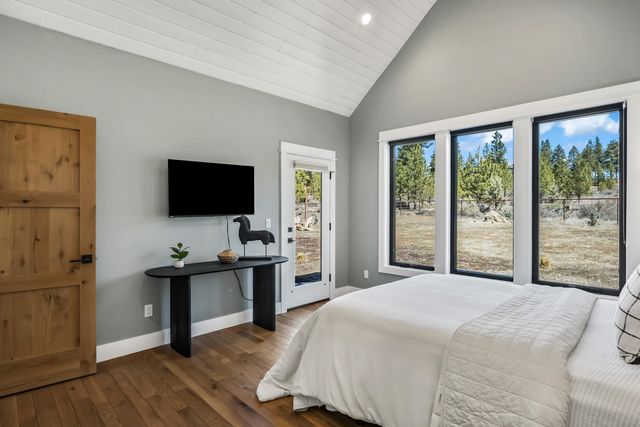 16611 Wilt Road, Sisters, OR 97759