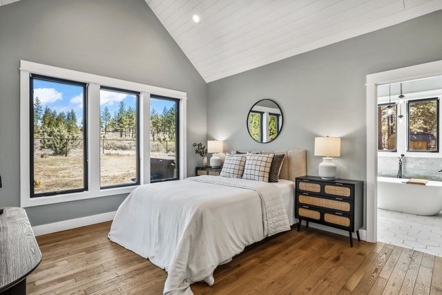 16611 Wilt Road, Sisters, OR 97759