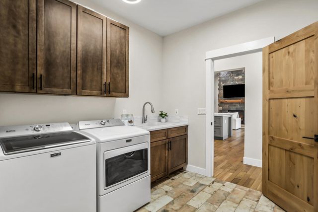 16611 Wilt Road, Sisters, OR 97759