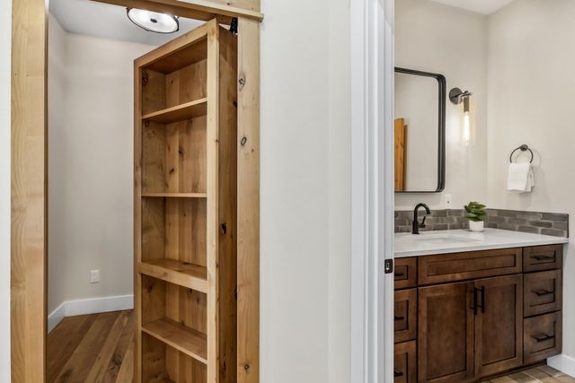 16611 Wilt Road, Sisters, OR 97759