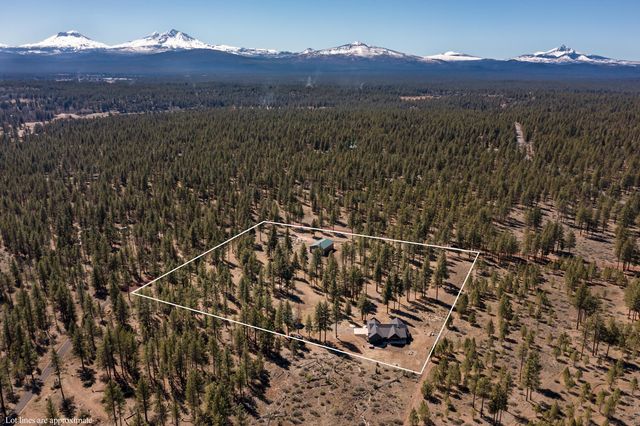 16611 Wilt Road, Sisters, OR 97759