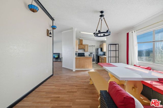 16670 E Avenue T4, Llano, CA 93544