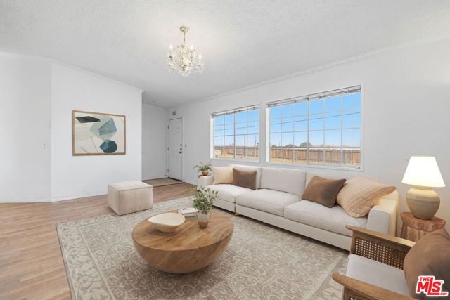 16670 E Avenue T4, Llano, CA 93544