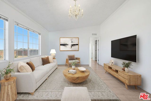 16670 E Avenue T4, Llano, CA 93544