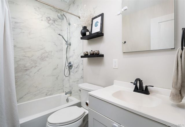 591 Meadow Road, Kings Park, NY 11754