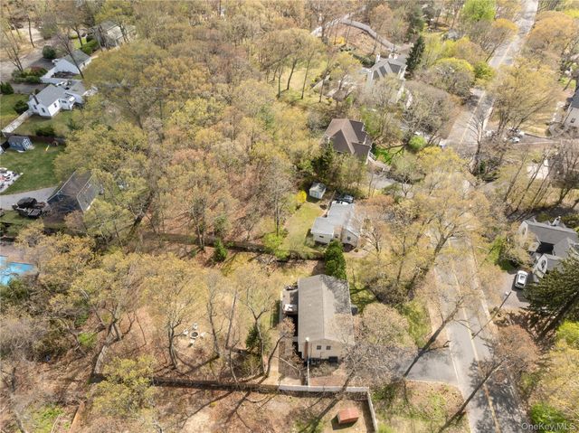 591 Meadow Road, Kings Park, NY 11754