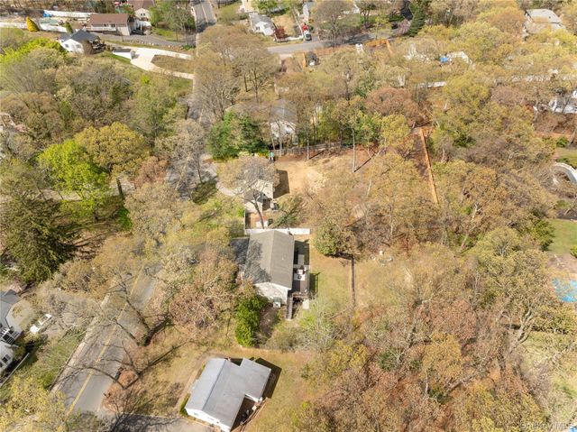 591 Meadow Road, Kings Park, NY 11754