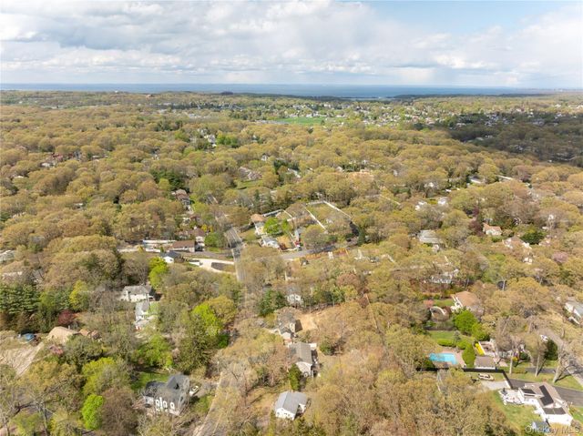 591 Meadow Road, Kings Park, NY 11754