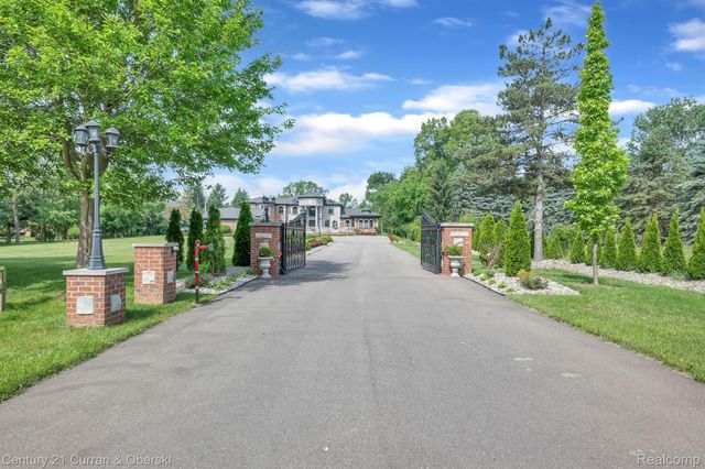 17965 BECK Road, Northville Twp, MI 48168