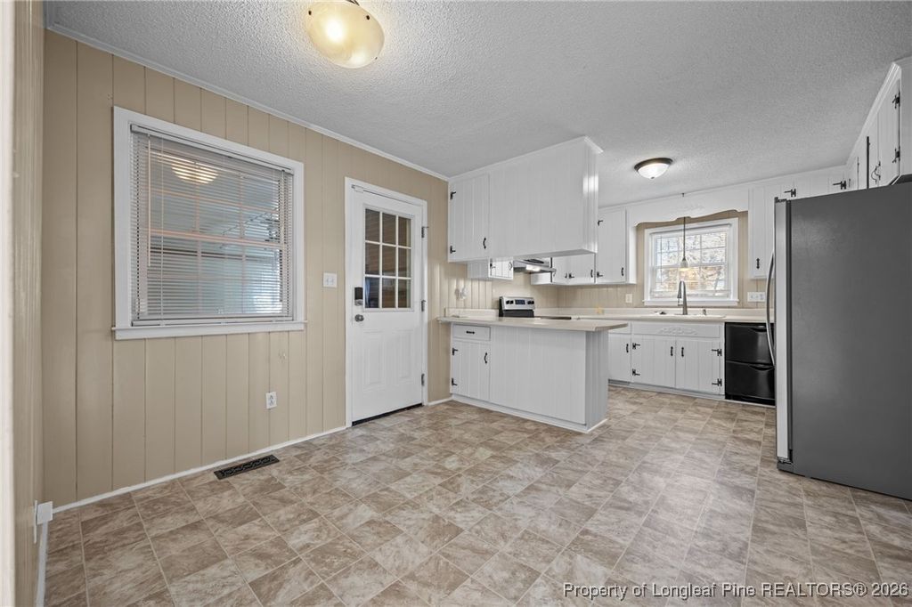 6319 WHITEHALL, Fayetteville, NC 28303 — photo 15