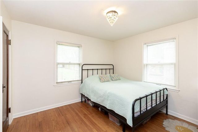 7215 Walnut Street, Kansas City, MO 64114