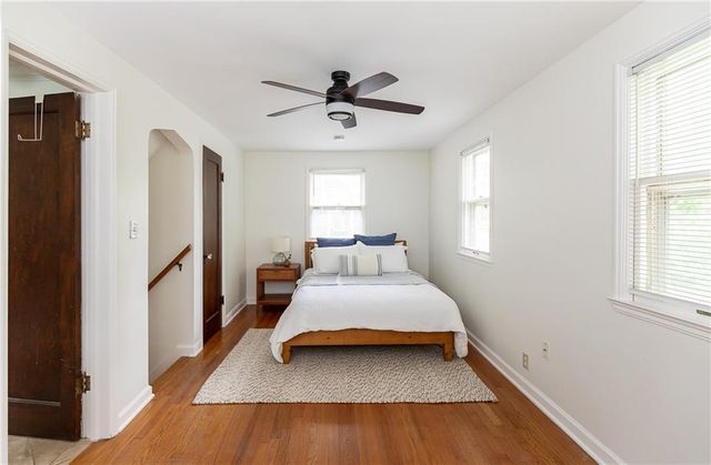 7215 Walnut Street, Kansas City, MO 64114