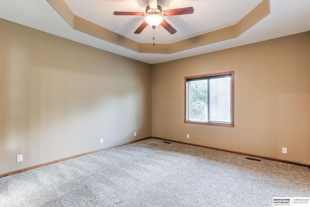 21315 Blackstone Circle, Gretna, NE 68028