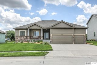 21315 Blackstone Circle, Gretna, NE 68028