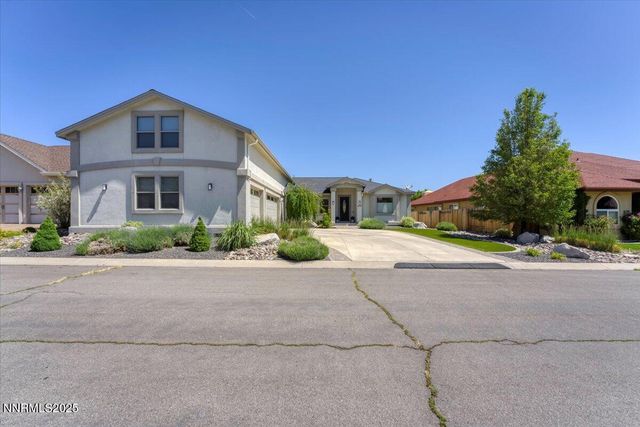 1636 Robb Drive, Carson City, NV 89703