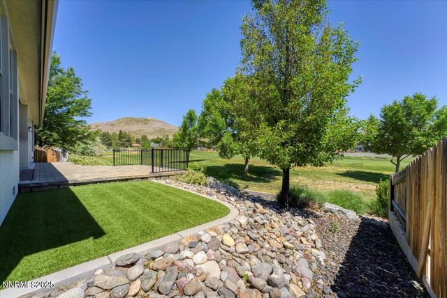 1636 Robb Drive, Carson City, NV 89703