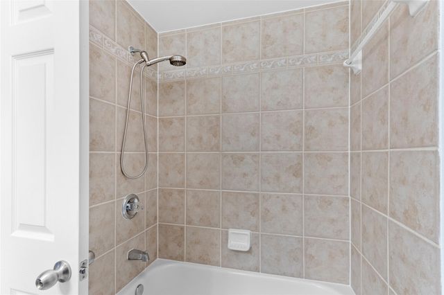 12707 Boheme Drive 702, Houston, TX 77024