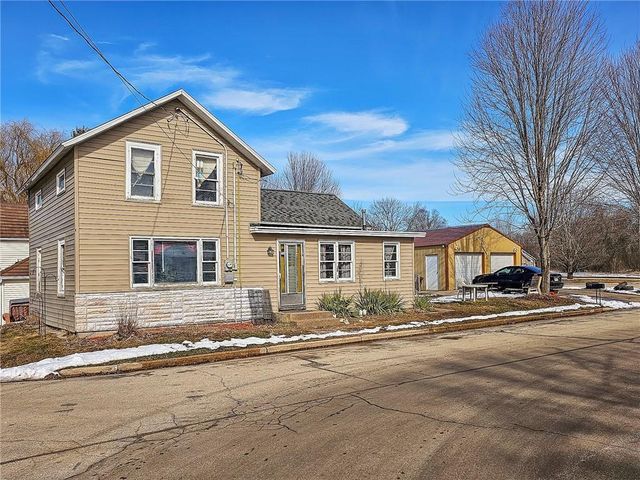 204 NE 2nd Street, Black River Falls, WI 54615