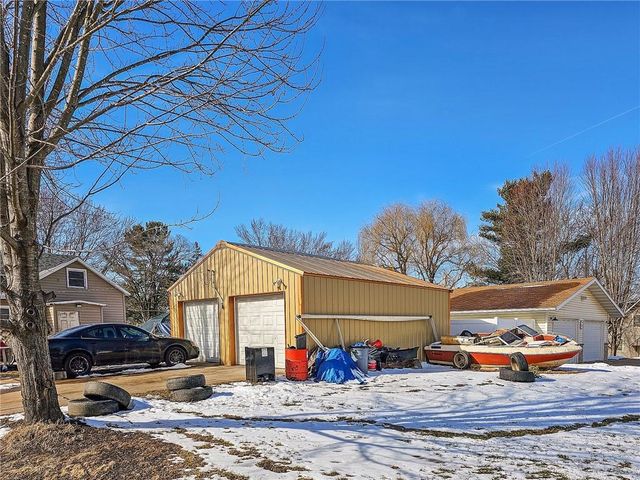 204 NE 2nd Street, Black River Falls, WI 54615
