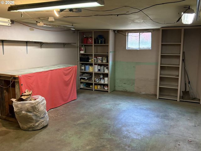3845 Ne 65TH Ave, Portland, OR 97213