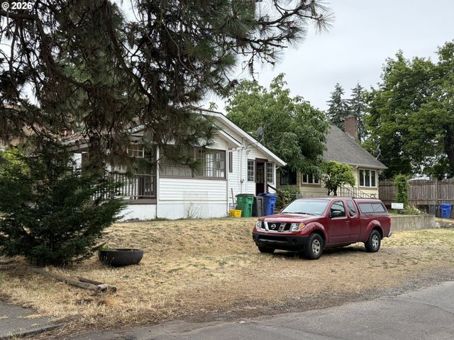 3845 Ne 65TH Ave, Portland, OR 97213