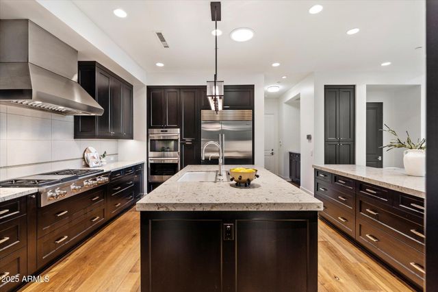 3965 E SIERRA VISTA Drive, Paradise Valley, AZ 85253