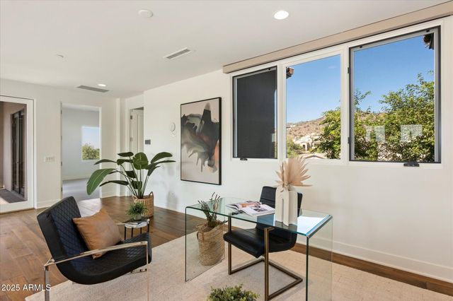 3965 E SIERRA VISTA Drive, Paradise Valley, AZ 85253