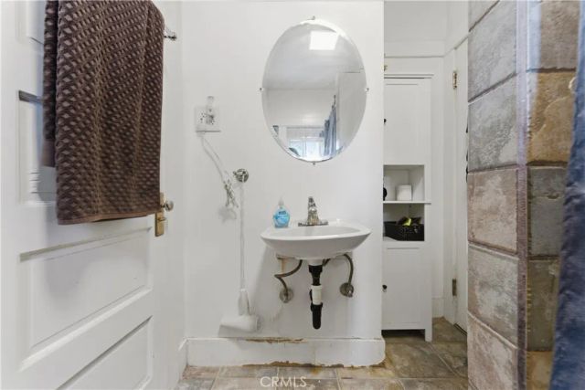 5172 Hartwick Street, Los Angeles, CA 90041