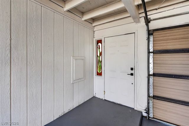 5519 Hobble Creek Drive, Las Vegas, NV 89120