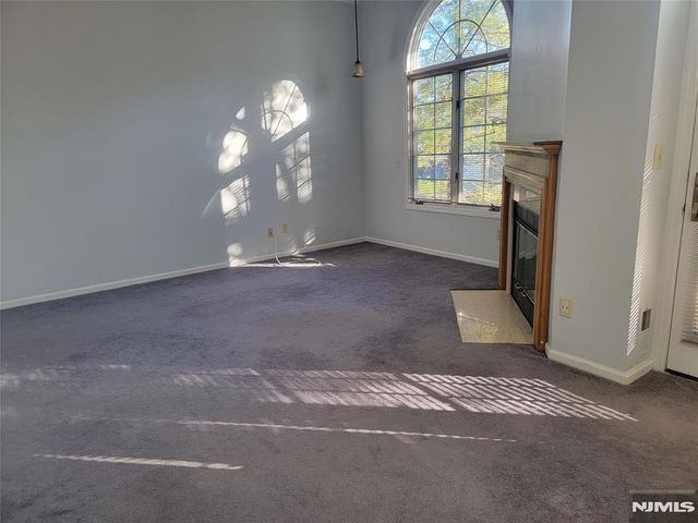 209 Cambridge Drive, Ramsey, NJ 07446