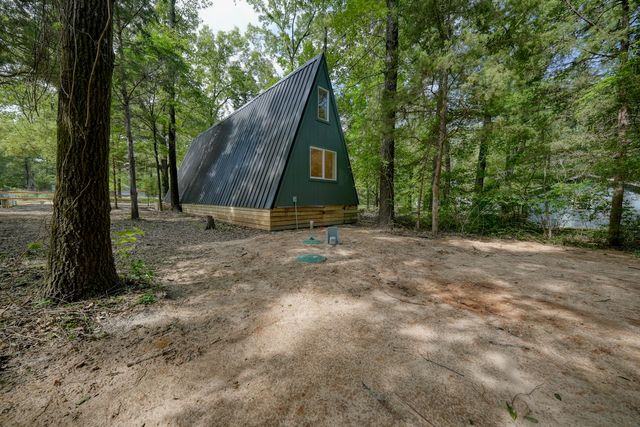 18165 CR 446 Unit 2, Lindale, TX 75771