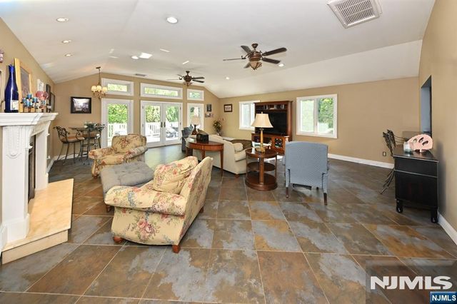 176 Werimus Road, Woodcliff Lake, NJ 07677