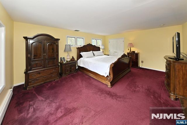 176 Werimus Road, Woodcliff Lake, NJ 07677
