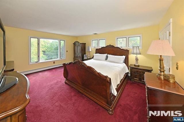 176 Werimus Road, Woodcliff Lake, NJ 07677
