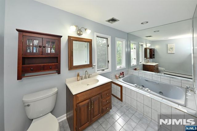 176 Werimus Road, Woodcliff Lake, NJ 07677