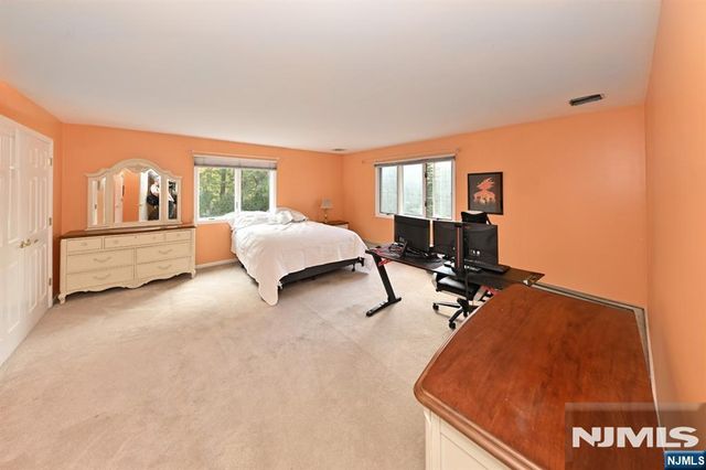 176 Werimus Road, Woodcliff Lake, NJ 07677