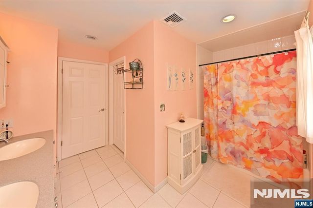 176 Werimus Road, Woodcliff Lake, NJ 07677