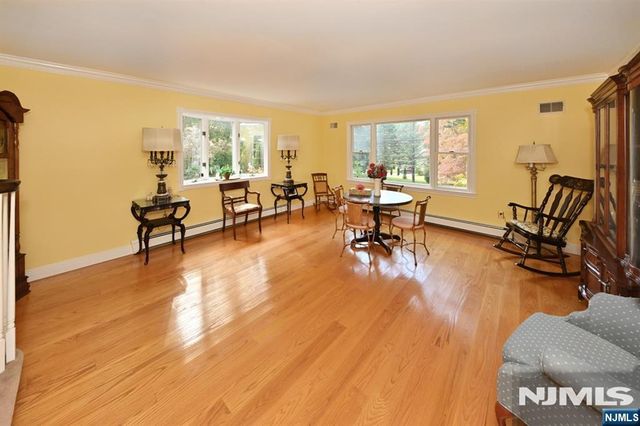 176 Werimus Road, Woodcliff Lake, NJ 07677