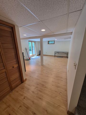 15 Beachway Rd, Sandwich, MA 02537