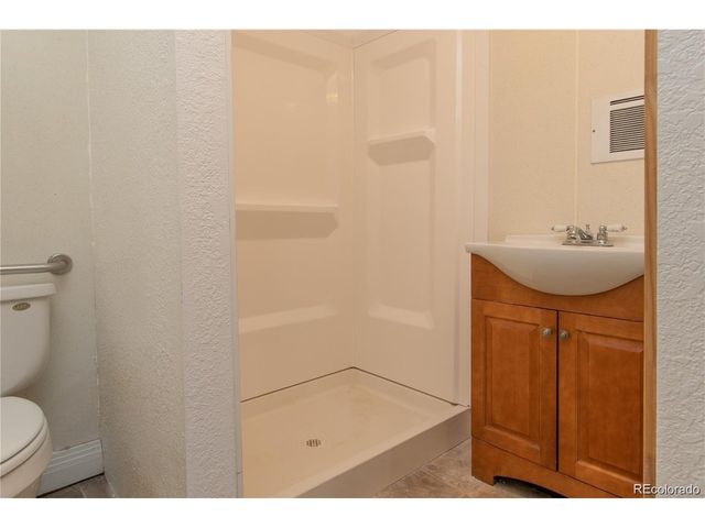 325 E Kiowa Ave, Elizabeth, CO 80107