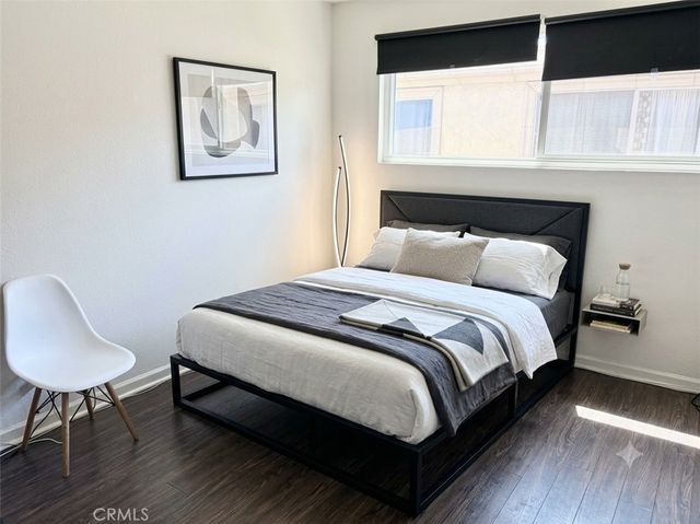 20146 Cohasset Street 5, Winnetka, CA 91306