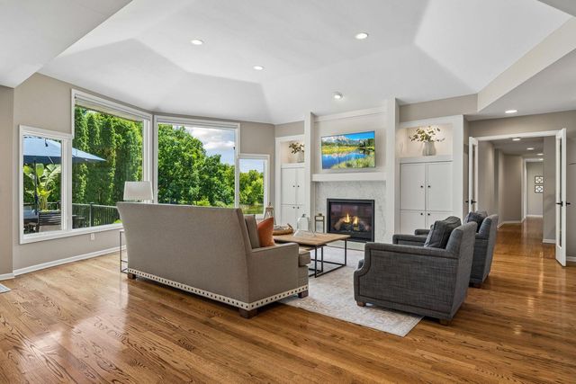 6641 Parkwood Road, Edina, MN 55436