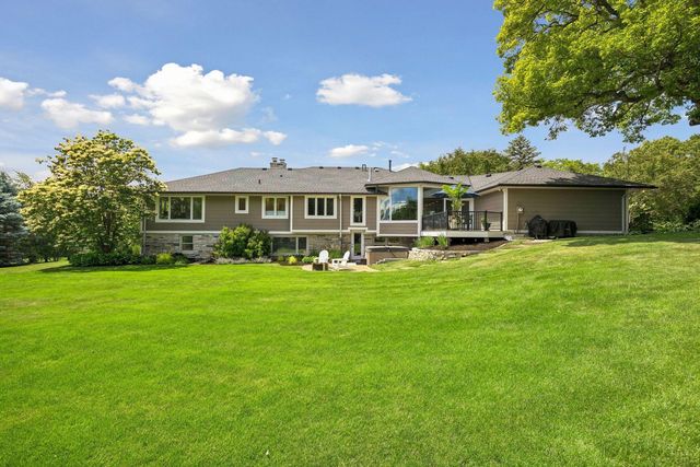6641 Parkwood Road, Edina, MN 55436