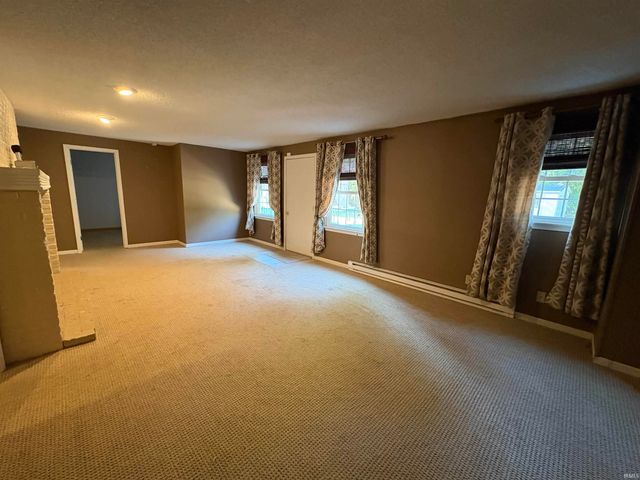 7706 Riva Ridge Road, Kokomo, IN 46901