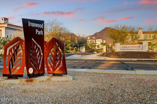 9467 E ROCKWOOD Drive, Scottsdale, AZ 85255