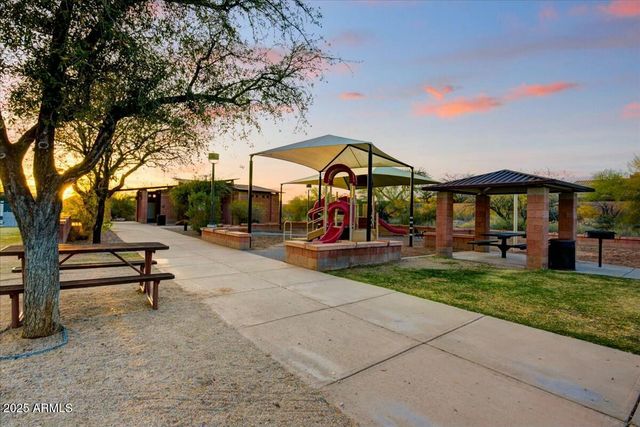 9467 E ROCKWOOD Drive, Scottsdale, AZ 85255