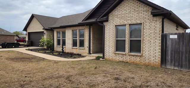 724 Mockingbird Ln, Wynne, AR 72396