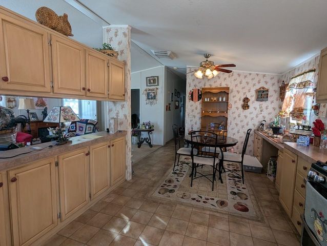 435 32 Rd Unit 405, Clifton, CO 81520