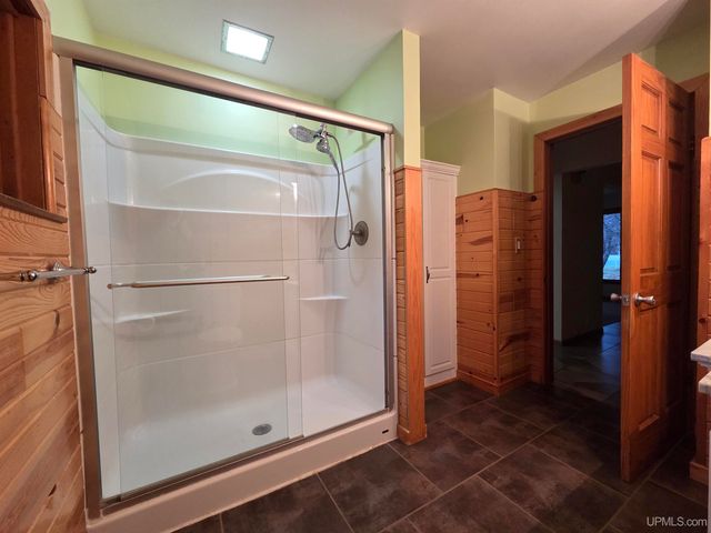 4280 Us 2 W Highway, Iron River, MI 49935